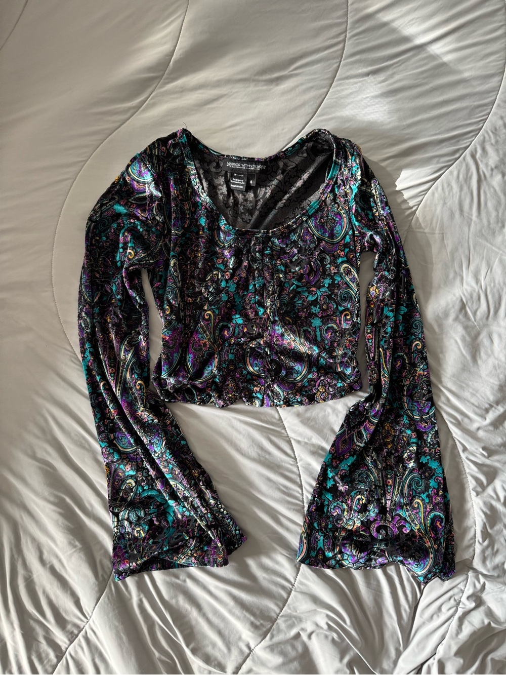 Warrior Within Designs Paisley Velvet Bell M